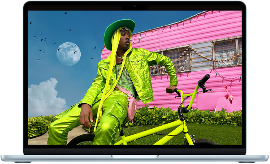 13インチMacBook Air。Liquid Retinaディスプレイが見えている