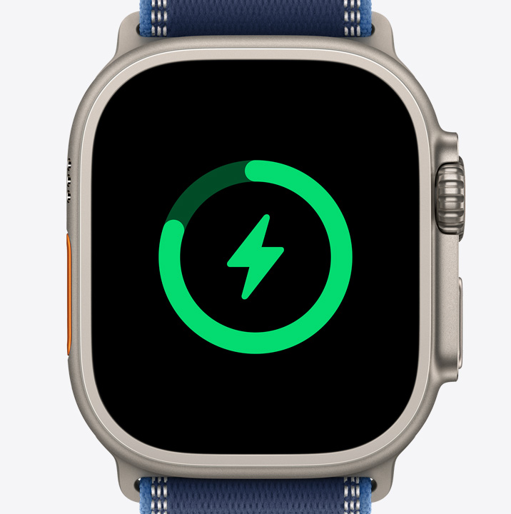 Apple Watch Ultra 3, caja de titanio, color natural, ícono de carga de batería
